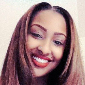 Meet your Posher, Malika